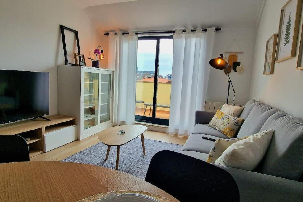 Nuevo Con Terraza Y Plaza De Garaje Apartment A Guarda